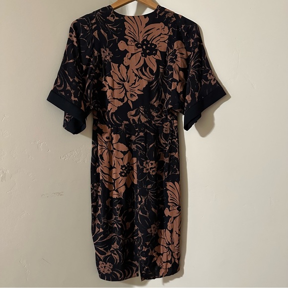 NEW Anthropologie Maeve Mirabilis Batwing Kimono Sleeve Knee Length Dress Brown - Picture 10 of 10